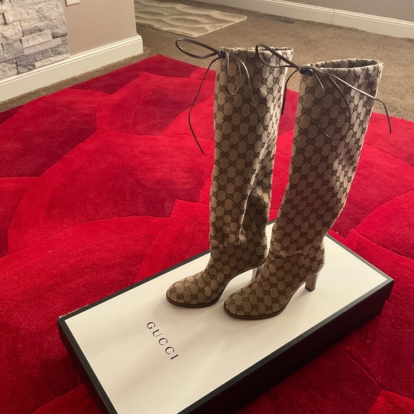 Gucci boots - Picture 1 of 1